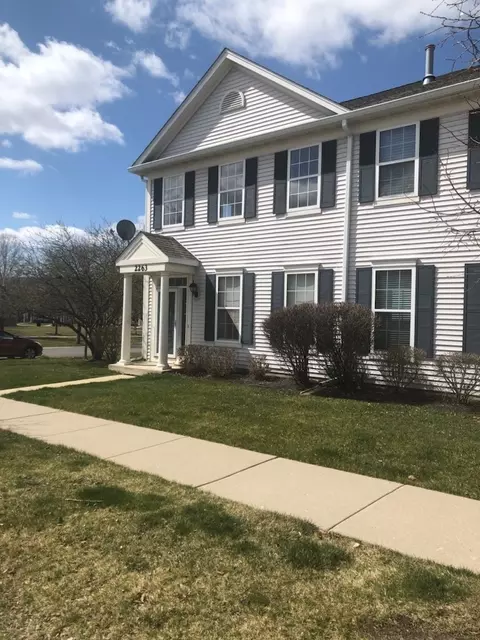 2263 Georgetown Cir, Aurora, IL 60503 photo 2