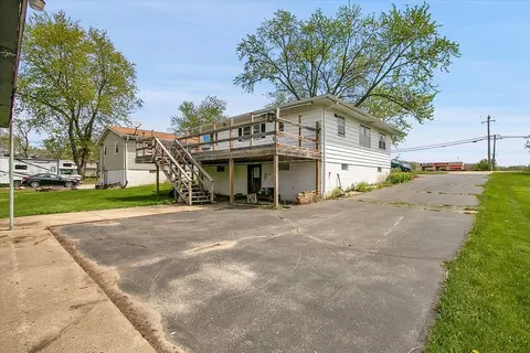 Exterior - 24414 W Eames St, Channahon, IL 60410 photo 4 of 7