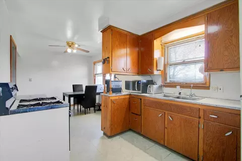 Kitchen - 24414 W Eames St, Channahon, IL 60410 photo 2 of 2