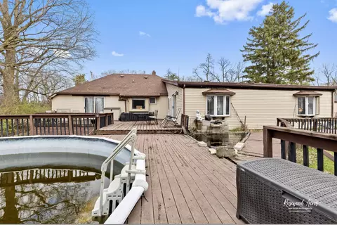 Exterior - 964 W Stone St, Kankakee, IL 60901 photo 8 of 8