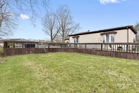 Exterior - 964 W Stone St, Kankakee, IL 60901 photo 5 of 8