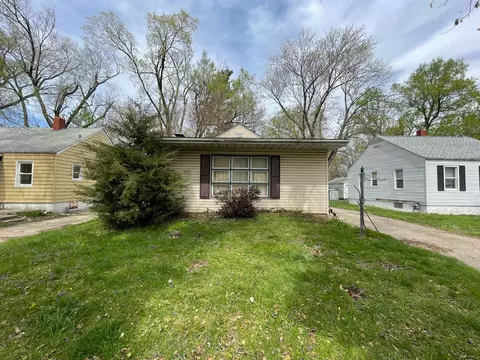 1536 E Division St, Decatur, IL 62526