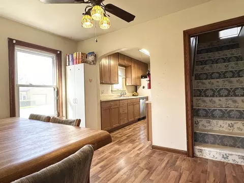 Kitchen - 595 S Fraser Ave, Kankakee, IL 60901 photo 4 of 4