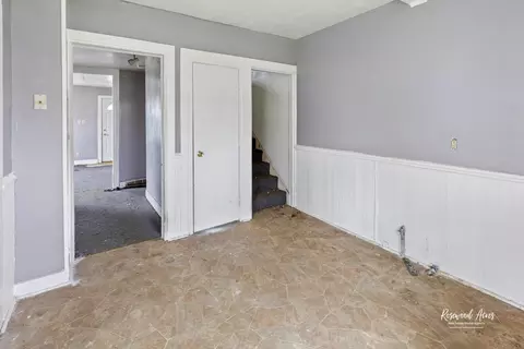 Bedroom - 307 N 5th Ave, Kankakee, IL 60901 photo 2 of 3