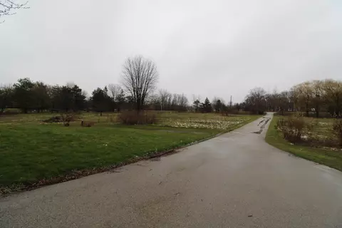 Exterior - 1709 Deerpass Rd, Marengo, IL 60152 photo 9 of 9