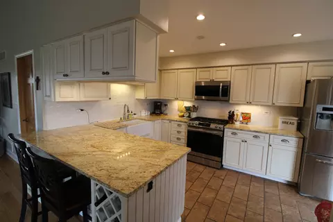 Kitchen - 1709 Deerpass Rd, Marengo, IL 60152 photo 1 of 2