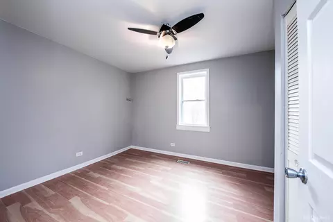 Bedroom - 3928 143rd St, Crestwood, IL 60445 photo 4 of 6