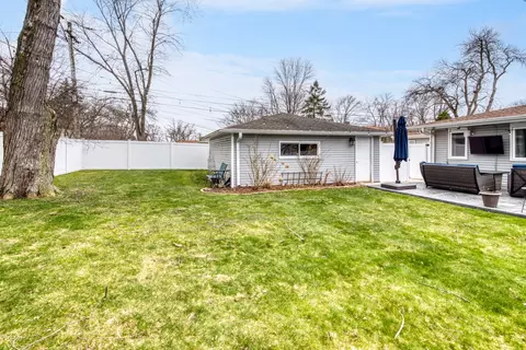 505 E Holly Ave, Mount Prospect, IL 60056 photo 22