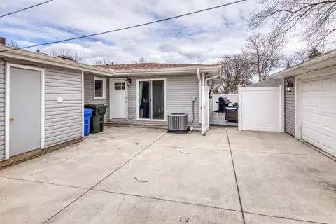 505 E Holly Ave, Mount Prospect, IL 60056 photo 21