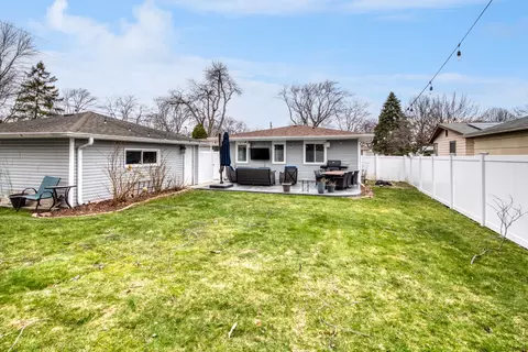 505 E Holly Ave, Mount Prospect, IL 60056 photo 24