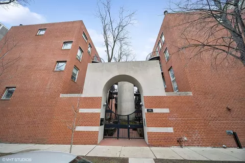 5400 S Hyde Park Blvd #13C, Chicago, IL 60615