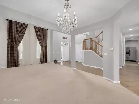 Other - 679 Biltmore Dr, Bartlett, IL 60103 photo 3 of 9