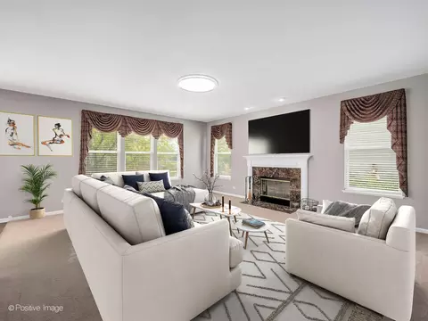 Living - 679 Biltmore Dr, Bartlett, IL 60103 photo 1 of 1