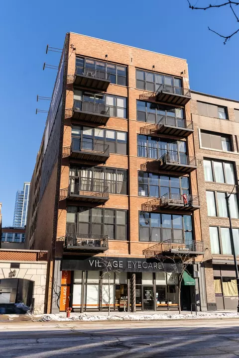 1243 S Wabash Ave #402, Chicago, IL 60605