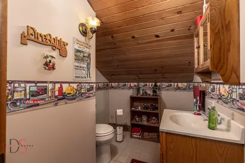 Bath - 116 E High St, Morris, IL 60450 photo 2 of 2
