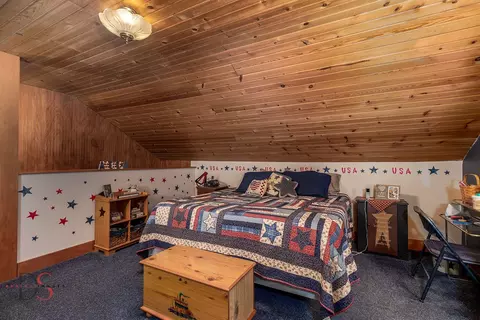 Bedroom - 116 E High St, Morris, IL 60450 photo 3 of 3