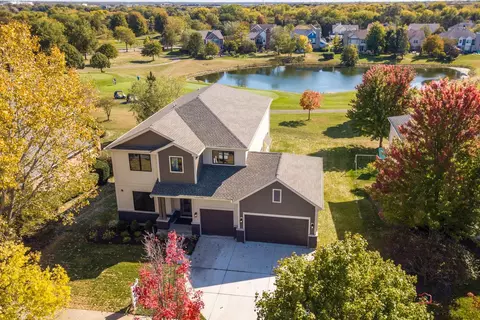 393 Torrey Pines Way, Vernon Hills, IL 60061