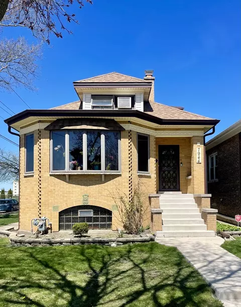 7944 W Cressett Dr, Elmwood Park, IL 60707