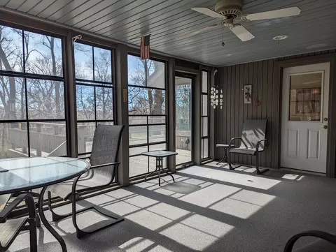 2995 W Forest Rd, Freeport, IL 61032 photo 13