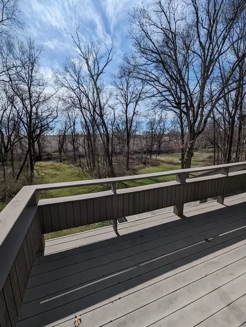 2995 W Forest Rd, Freeport, IL 61032 photo 9