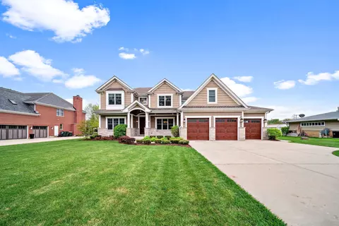 507 E Ridge Rd, Arlington Heights, IL 60004