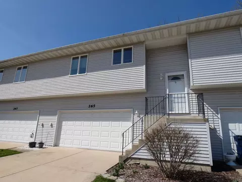 265 Vista Ct, Minooka, IL 60447