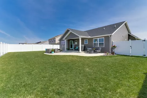 Exterior - 2624 Shale Rd, Normal, IL 61761 photo 14 of 14