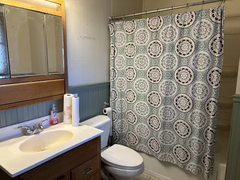 Bath - 511 Walnut St, Varna, IL 61375 photo 1 of 1