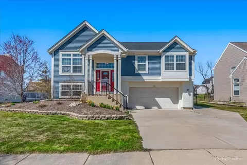 35 Longbow Ct, South Elgin, IL 60177