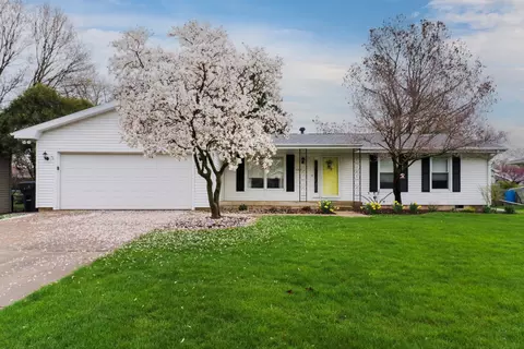 Exterior - 122 S Orr Dr, Normal, IL 61761 photo 2 of 9