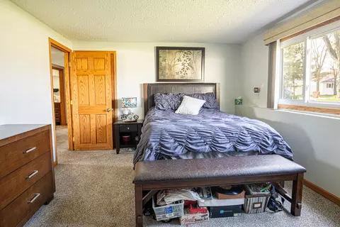 327 S Barbara Dr, Kankakee, IL 60901 photo 18