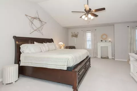 Bedroom - 1220 Ogelthorpe Ave, Normal, IL 61761 photo 1 of 6