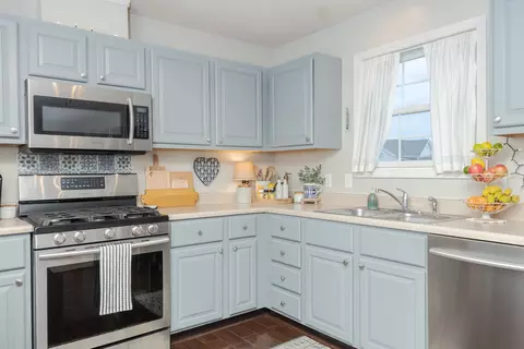 Kitchen - 1220 Ogelthorpe Ave, Normal, IL 61761 photo 3 of 5