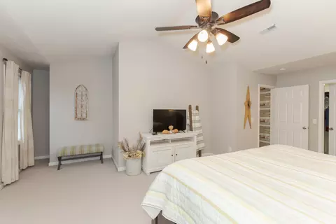 Bedroom - 1220 Ogelthorpe Ave, Normal, IL 61761 photo 3 of 6