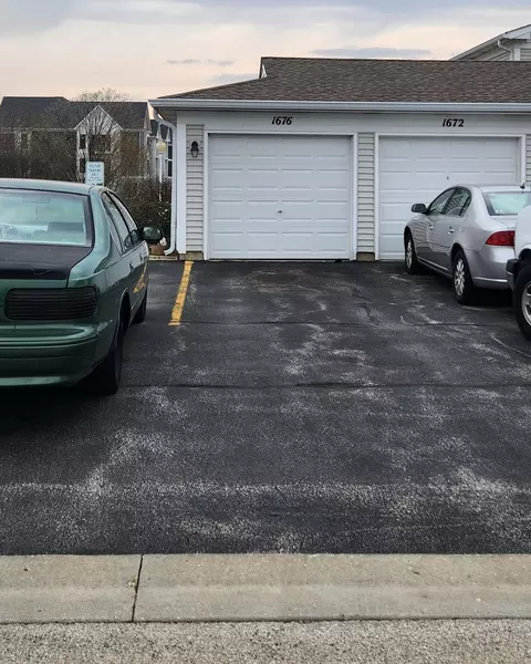 Exterior - 1676 Cornell Dr, Hoffman Estates, IL 60169 photo 3 of 5