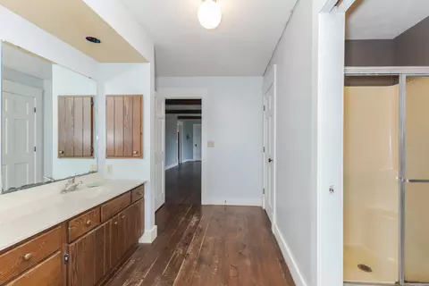 Entry Way - 257 E 8th Rd, Dana, IL 61321 photo 1 of 1