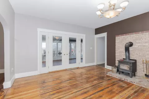 Living - 257 E 8th Rd, Dana, IL 61321 photo 3 of 4