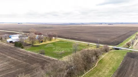View/Area - 257 E 8th Rd, Dana, IL 61321 photo 5 of 7