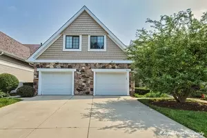 2513 Windsor Ln, Northbrook, IL 60062