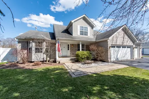 1207 Monroe Ave, Winthrop Harbor, IL 60096
