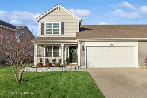286 Norfolk Ln, Pingree Grove, IL 60140