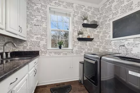 Other - 303 Saddle Ln, Fox River Grove, IL 60021 photo 4 of 10