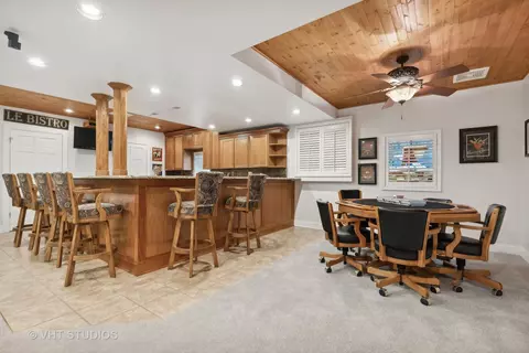 Dining - 303 Saddle Ln, Fox River Grove, IL 60021 photo 7 of 7