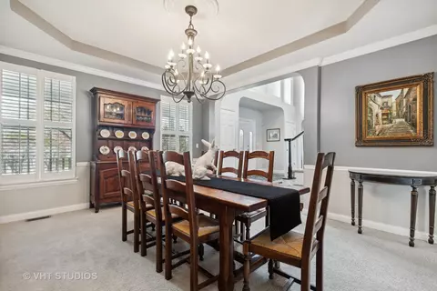 Dining - 303 Saddle Ln, Fox River Grove, IL 60021 photo 3 of 7