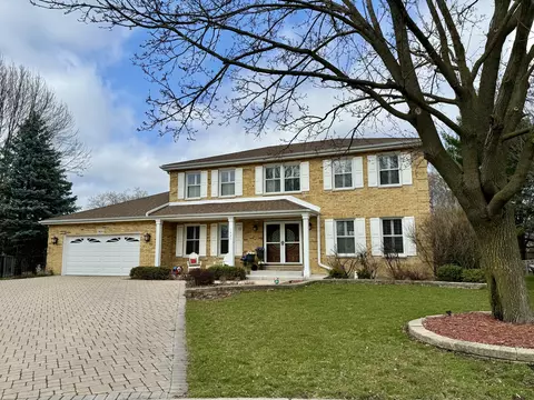 1431 Jill Ct, Rolling Meadows, IL 60008