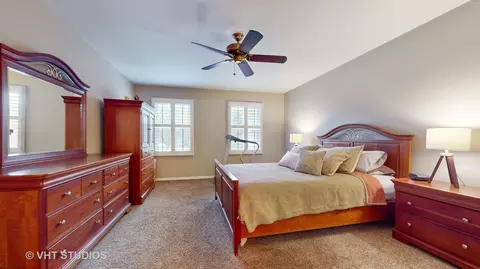 Bedroom - 1431 Jill Ct, Rolling Meadows, IL 60008 photo 4 of 11