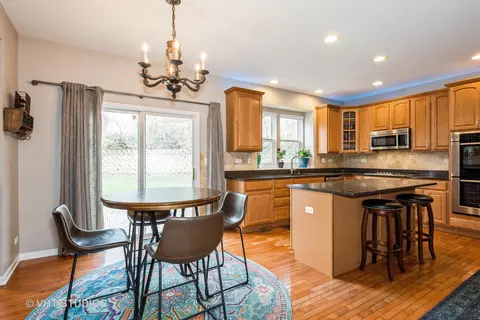 Kitchen - 3 Stillwater Ct, Algonquin, IL 60102 photo 2 of 4