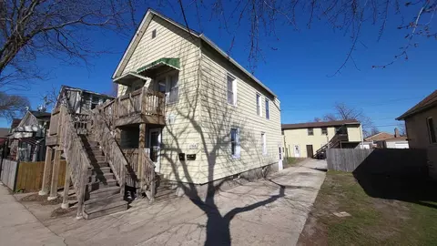 11303 S Avenue O, Chicago, IL 60617