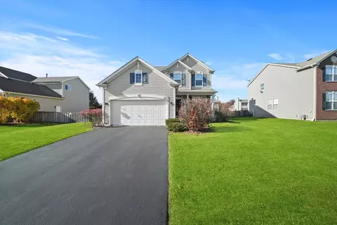 2447 Charismatic Ln, Montgomery, IL 60538