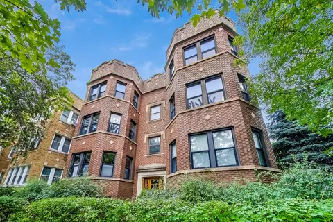 2528 W Winnemac Ave #2E, Chicago, IL 60625
